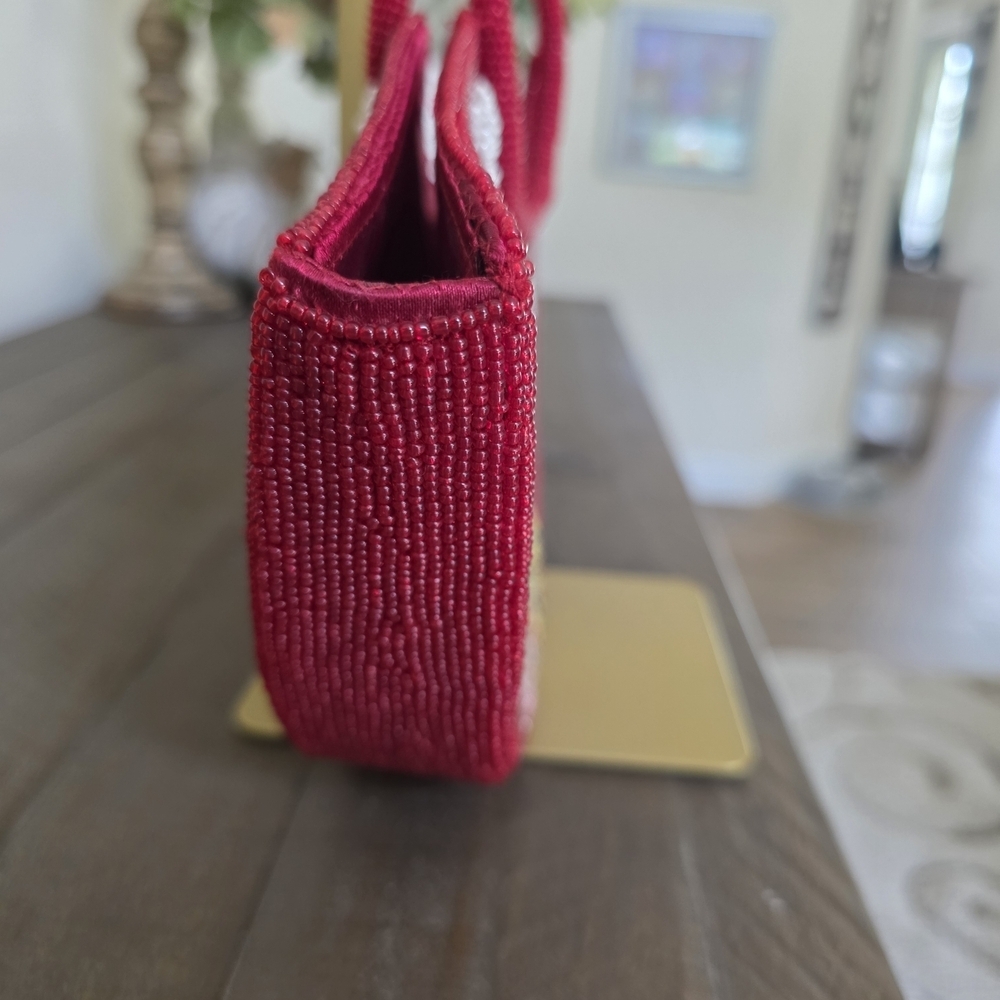 Vintage Inspired Red Beaded Floral Handbag - Picture 8 of 12